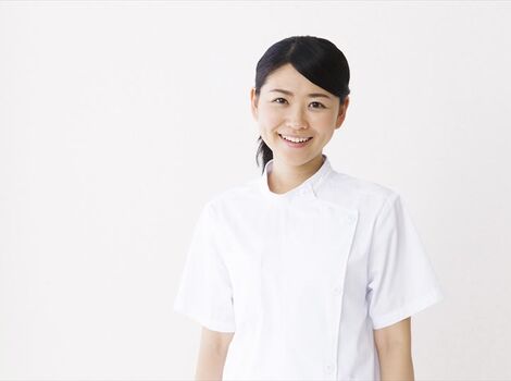 女性スタッフ